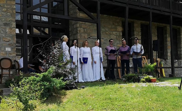 Култура у три речи